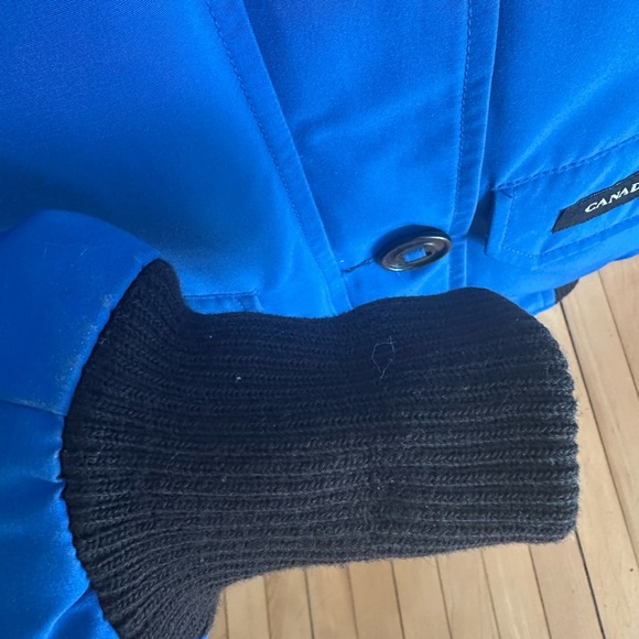 Canada Goose Blue PBI Chilliwack Bomber Small - Picture 4 of 7